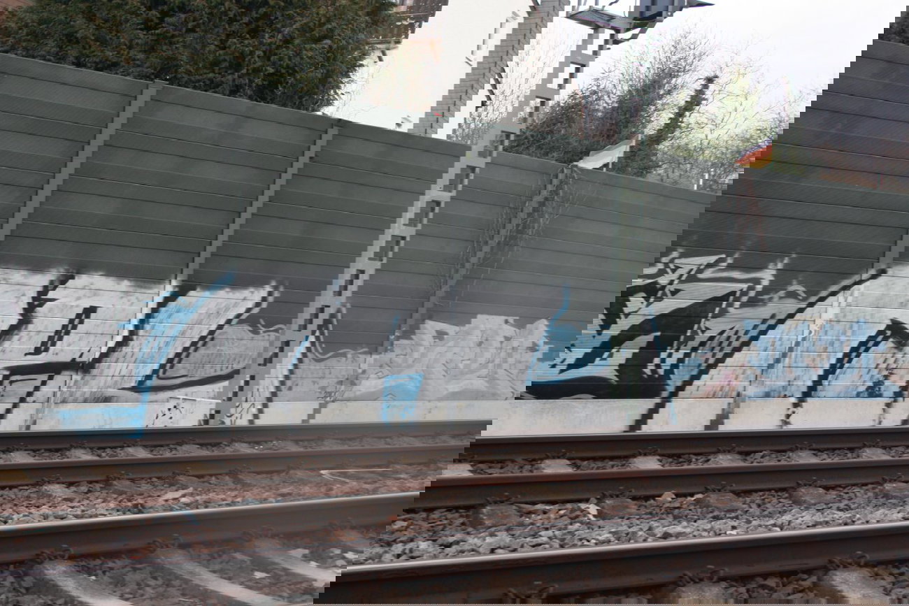 Graffiti Bombing - Photo by Manfredkarlheinz