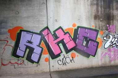 Graffiti Bombing - Photo by Manfredkarlheinz