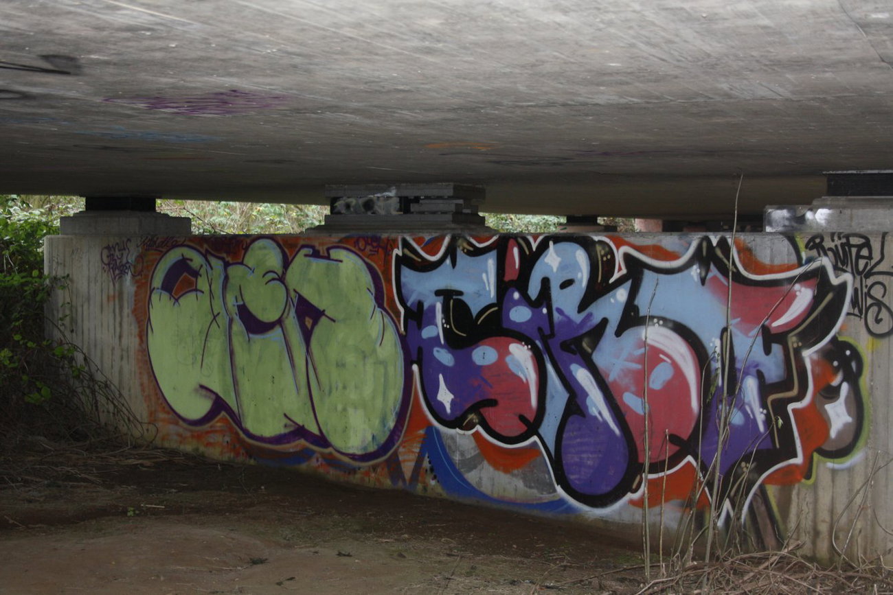 Graffiti Wall - Photo by Manfredkarlheinz
