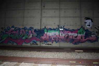 Graffiti Wall - Photo by Manfredkarlheinz