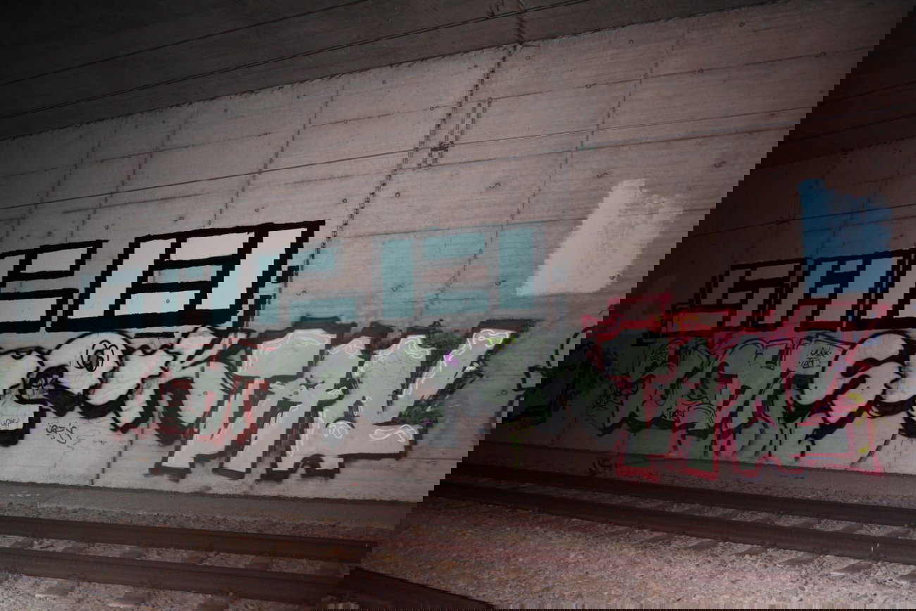 Graffiti Bombing - Photo by Manfredkarlheinz