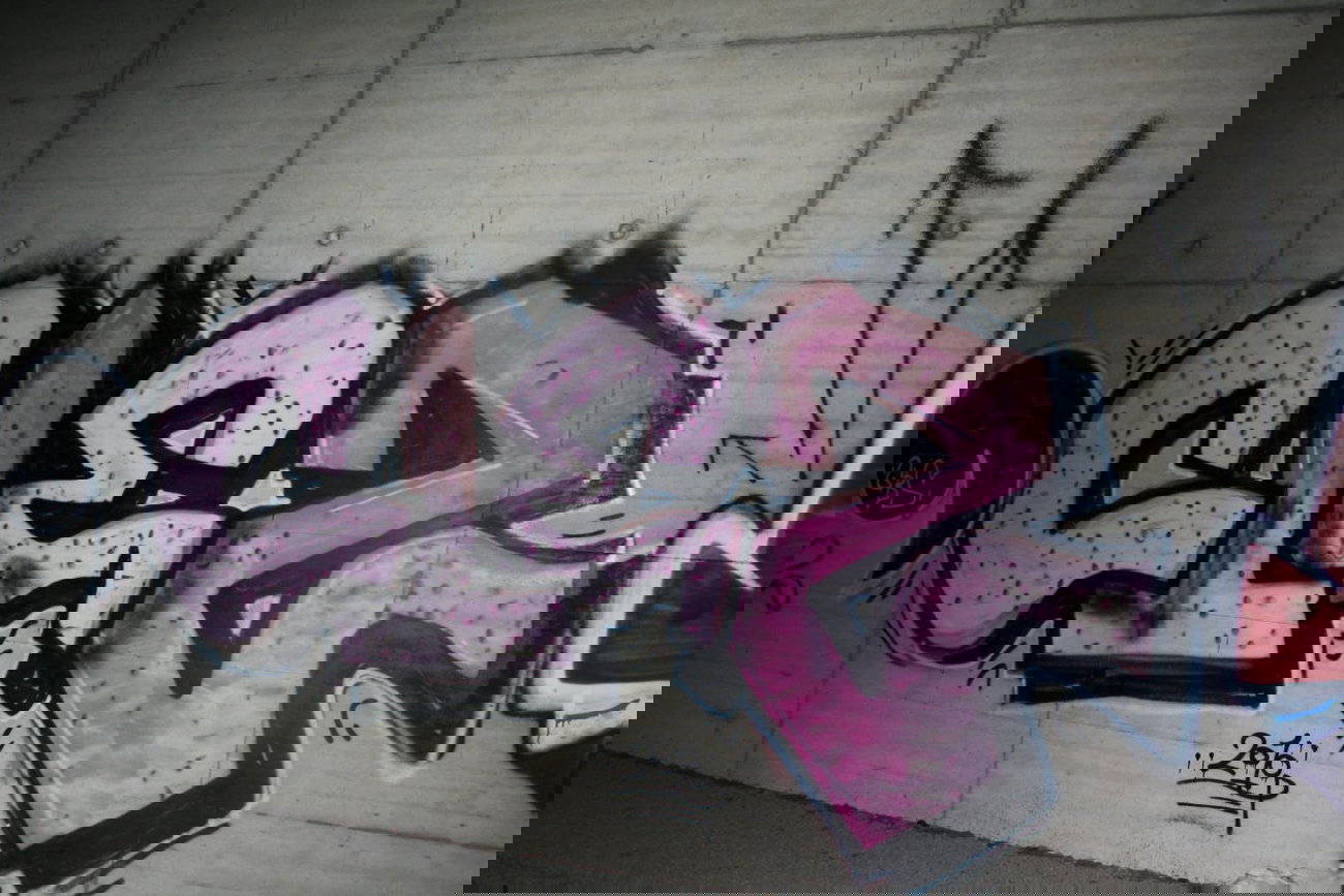 Graffiti Bombing - Photo by Manfredkarlheinz