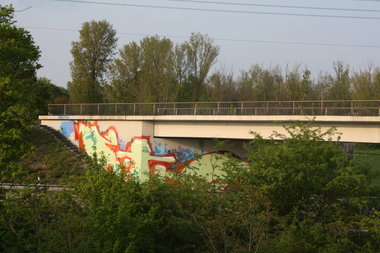 Graffiti Bombing - Photo by Manfredkarlheinz