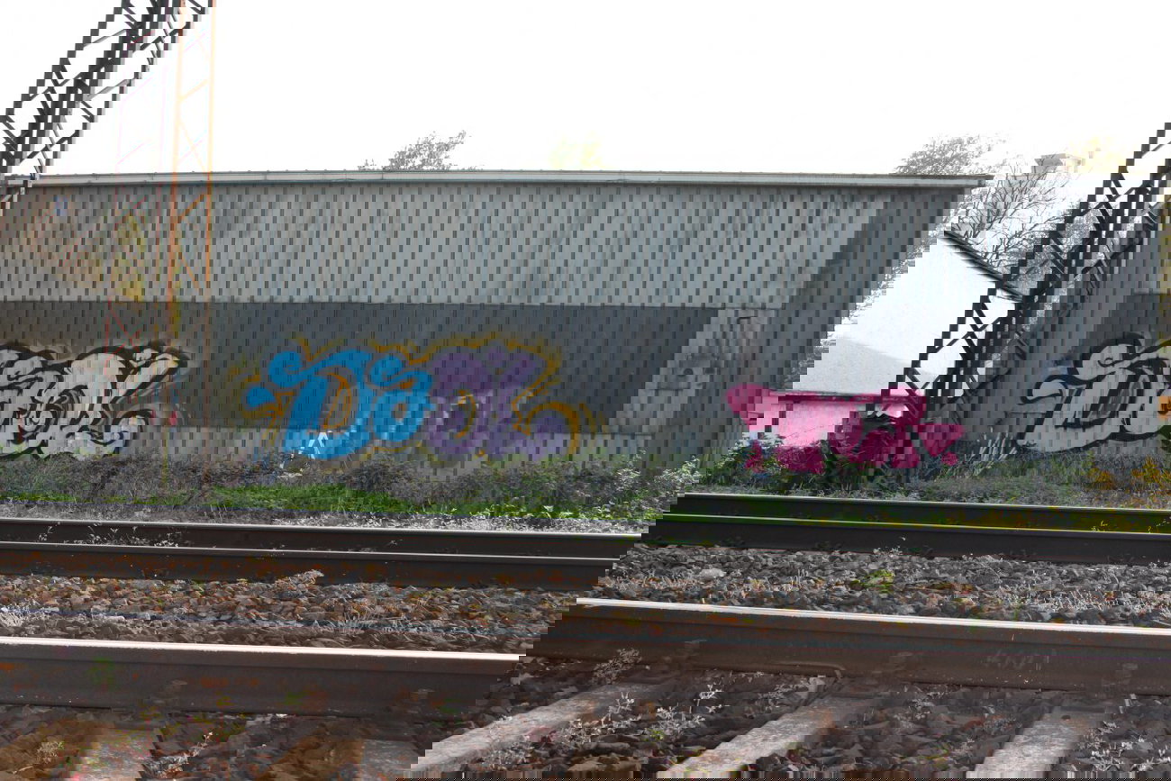 Graffiti Bombing - Photo by Manfredkarlheinz