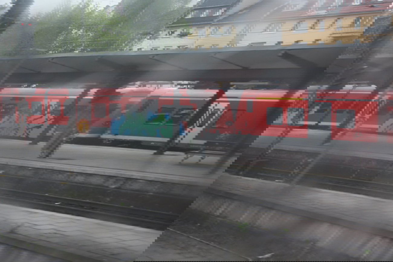 Graffiti Train - Photo by Manfredkarlheinz