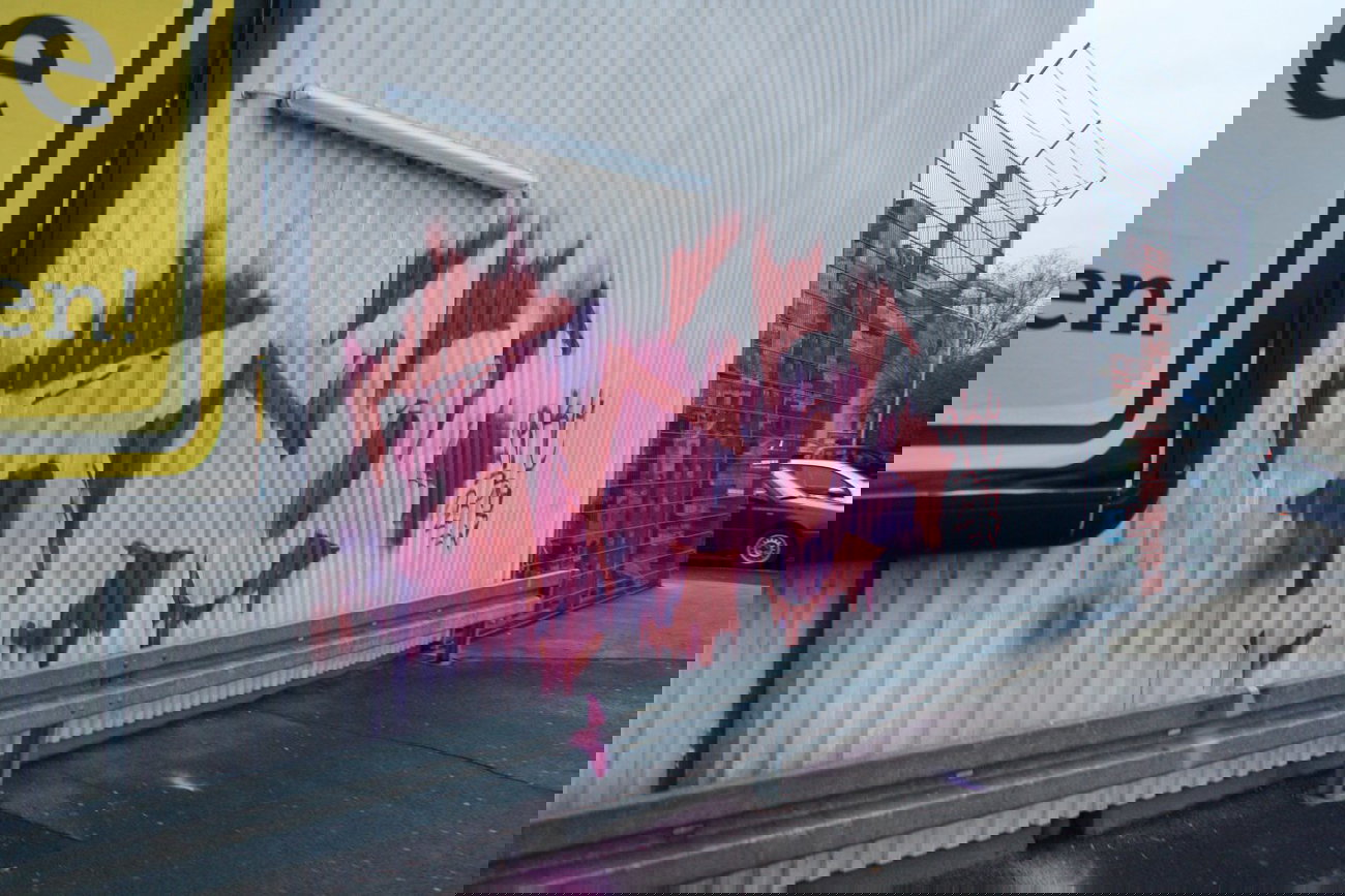 Graffiti Bombing - Photo by Manfredkarlheinz