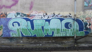 Graffiti Bombing - Photo by Manfredkarlheinz