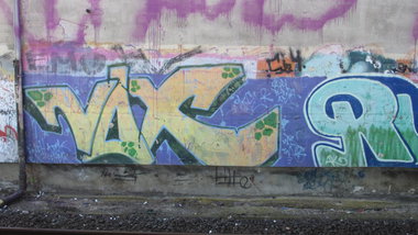 Graffiti Bombing - Photo by Manfredkarlheinz