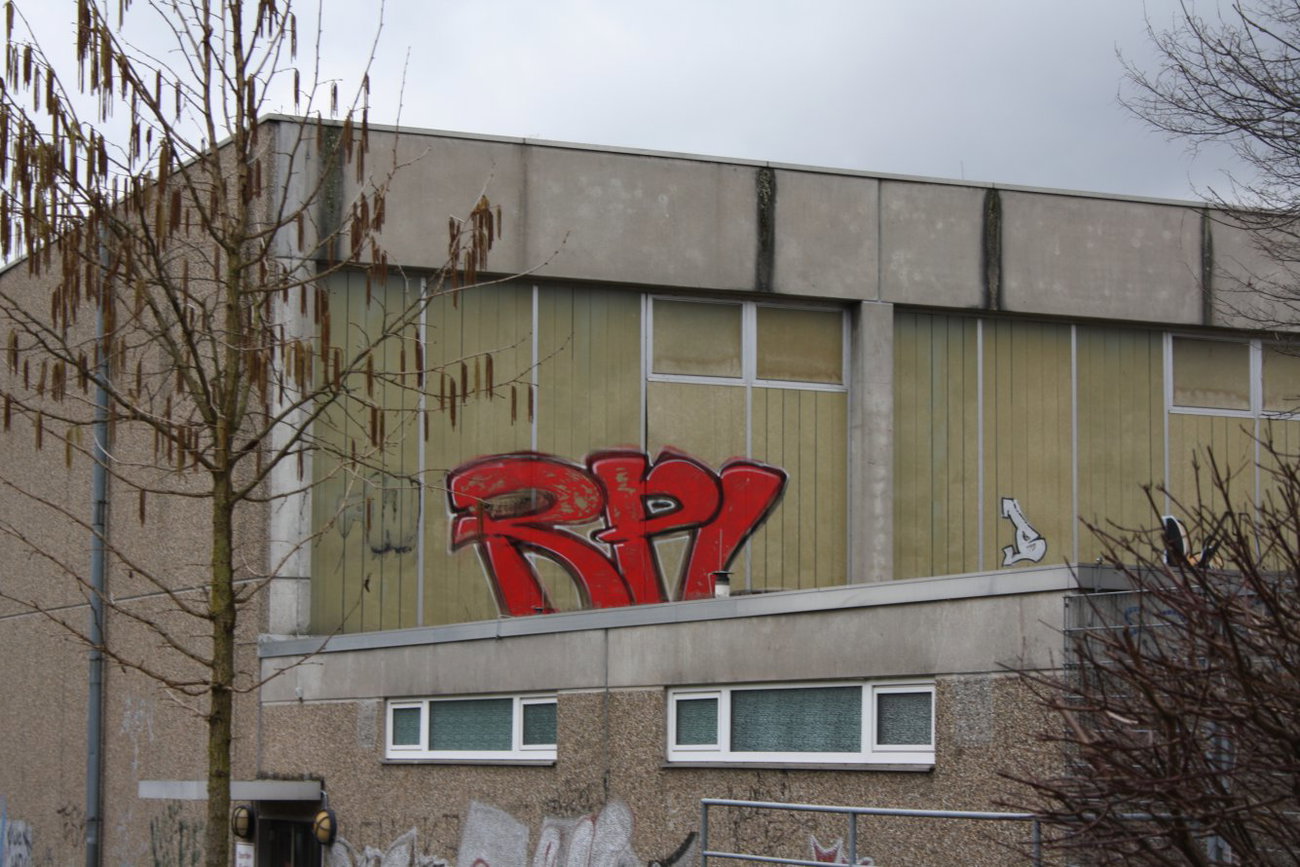 Graffiti Wall - Photo by Manfredkarlheinz