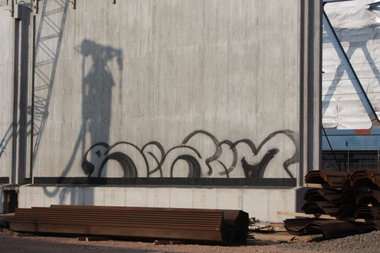 Graffiti Wall - Photo by Manfredkarlheinz