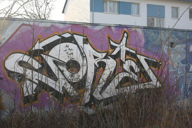 Graffiti Wall - Photo by Manfredkarlheinz - sore