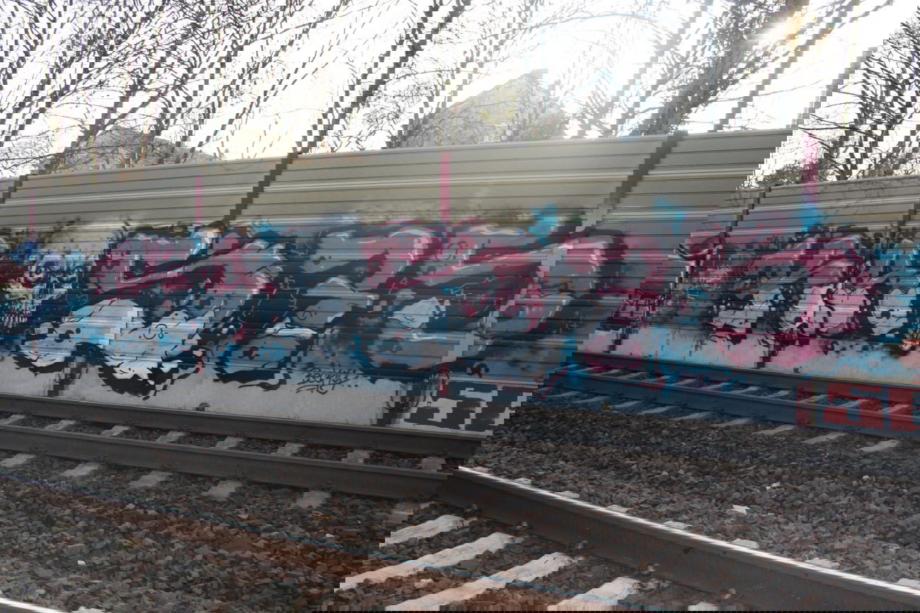Graffiti Bombing - Photo by Manfredkarlheinz