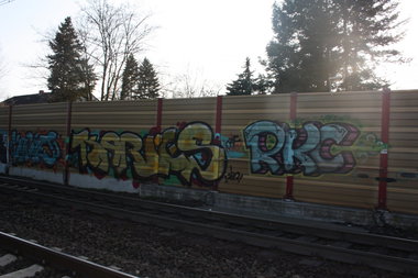 Graffiti Bombing - Photo by Manfredkarlheinz