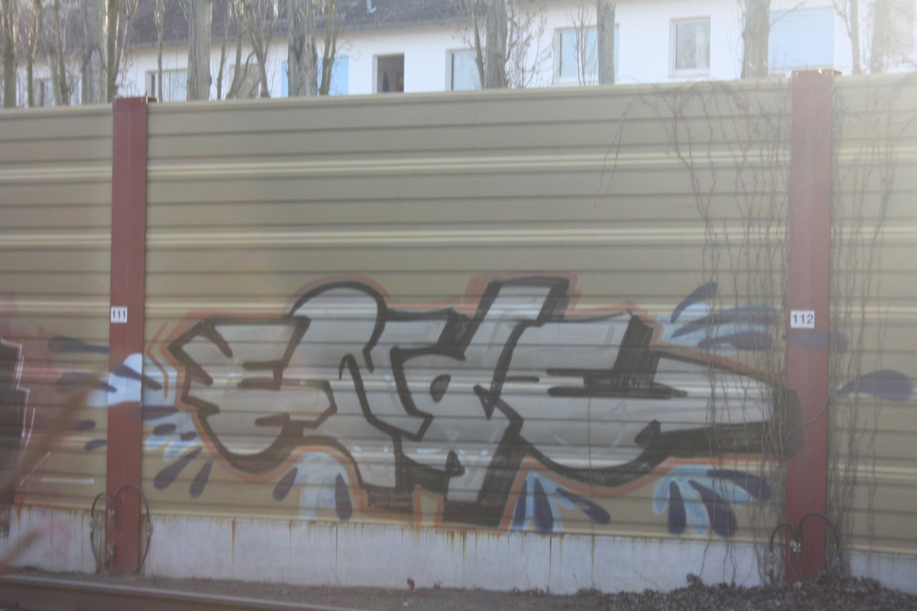 Graffiti Wall - Photo by Manfredkarlheinz