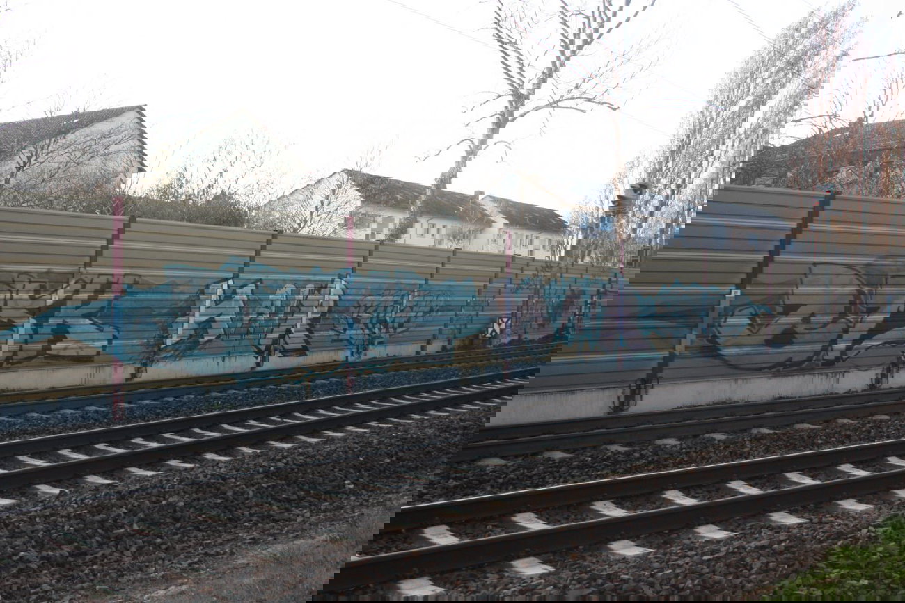 Graffiti Bombing - Photo by Manfredkarlheinz