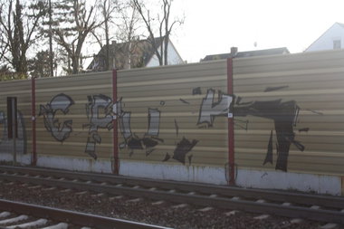 Graffiti Bombing - Photo by Manfredkarlheinz