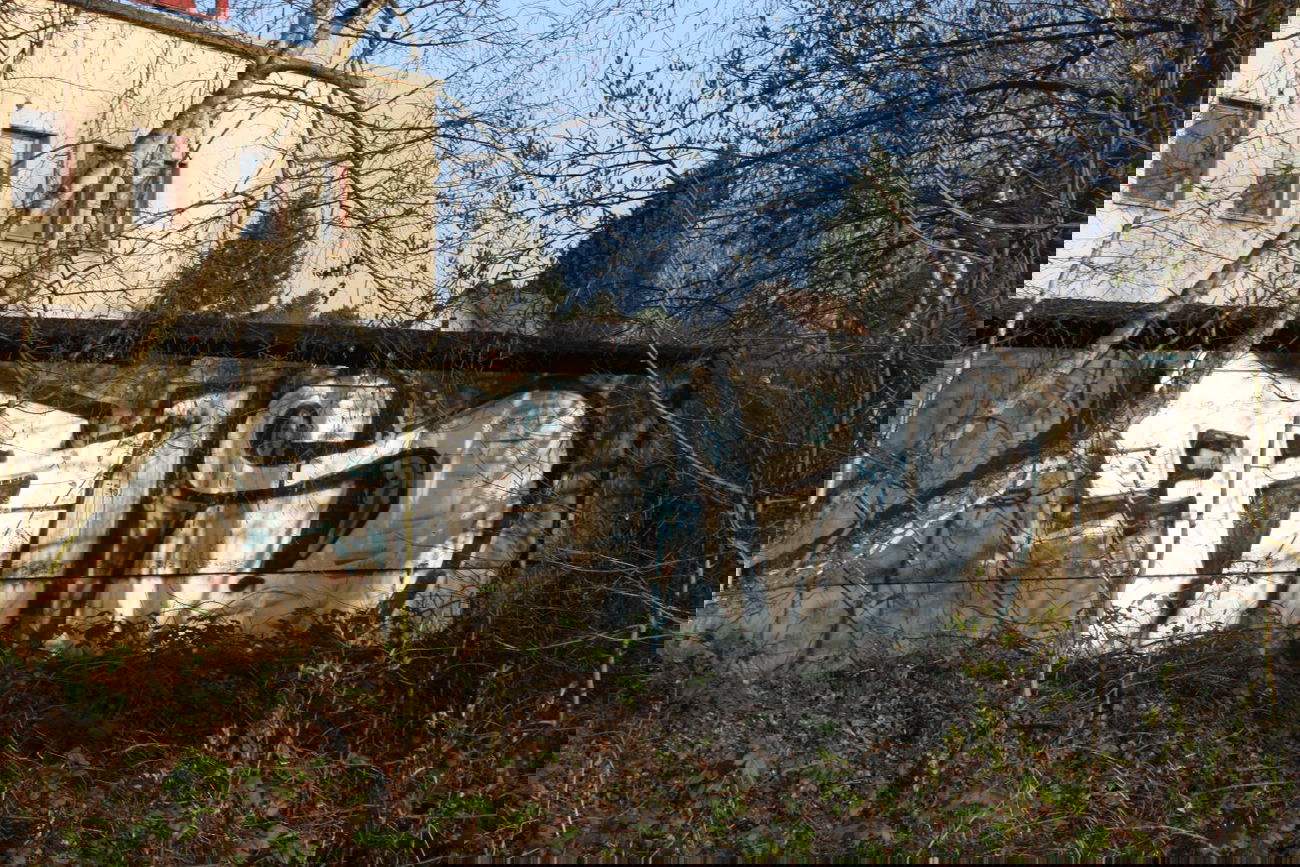 Graffiti Wall - Photo by Manfredkarlheinz