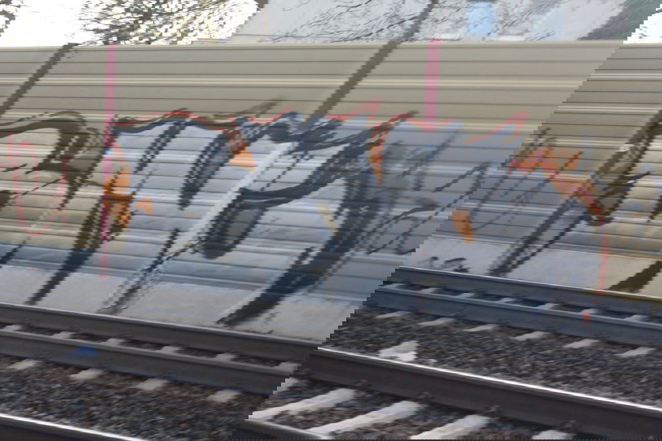 Graffiti Wall - Photo by Manfredkarlheinz