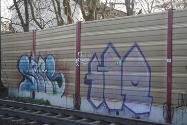 Graffiti Wall - Photo by Manfredkarlheinz