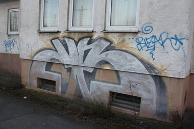 Graffiti Bombing - Photo by Manfredkarlheinz