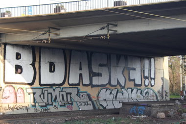 Graffiti Bombing - Photo by Manfredkarlheinz