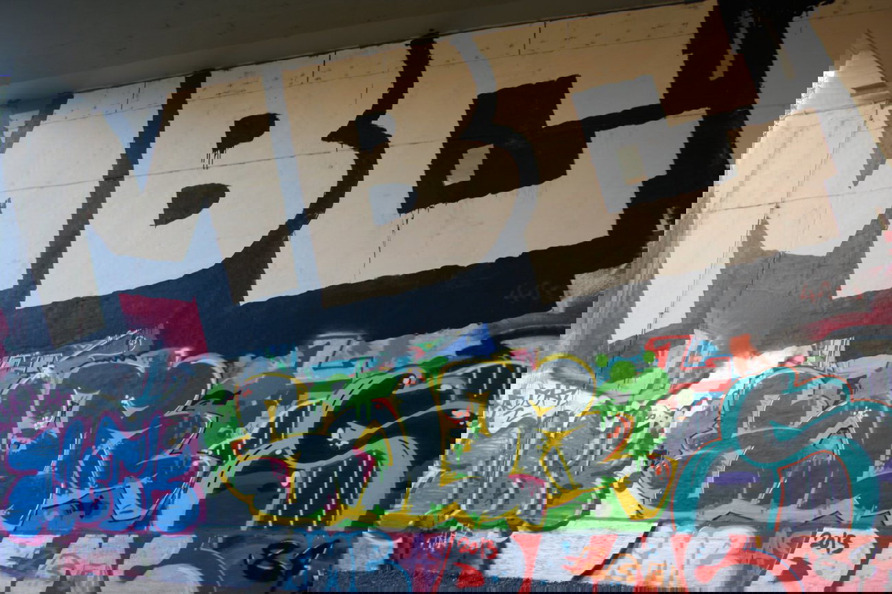 Graffiti Bombing - Photo by Manfredkarlheinz