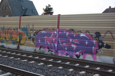 Graffiti Bombing - Photo by Manfredkarlheinz