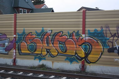 Graffiti Bombing - Photo by Manfredkarlheinz