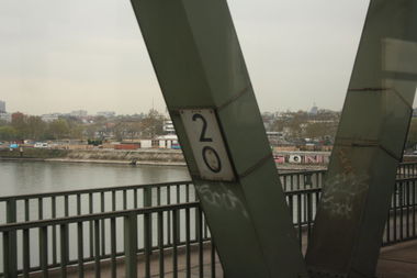 Graffiti Wall - Photo by Manfredkarlheinz