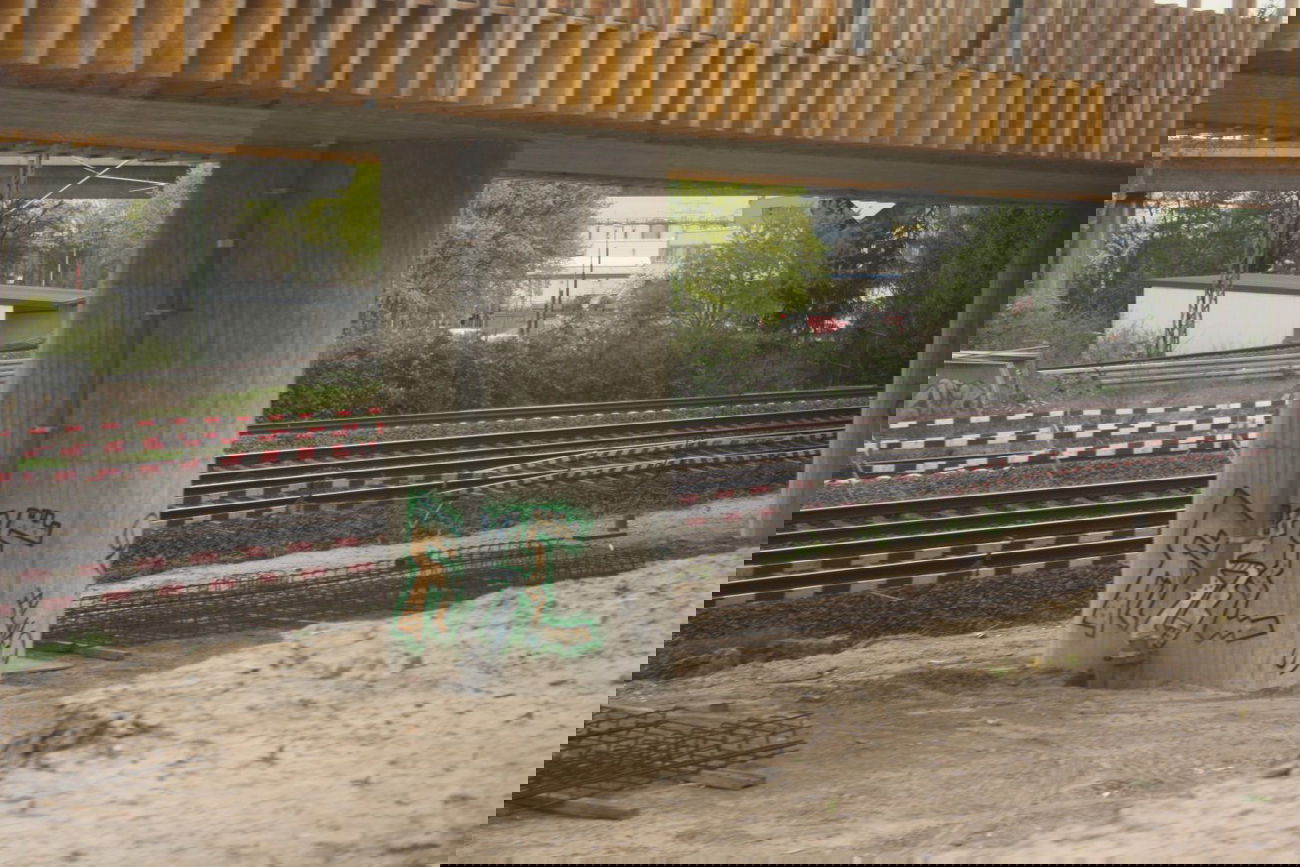 Graffiti Wall - Photo by Manfredkarlheinz