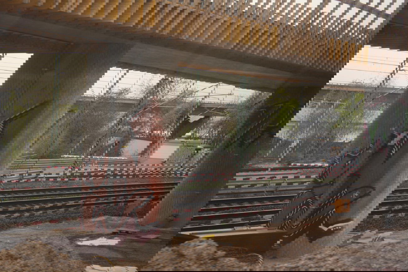 Graffiti Bombing - Photo by Manfredkarlheinz