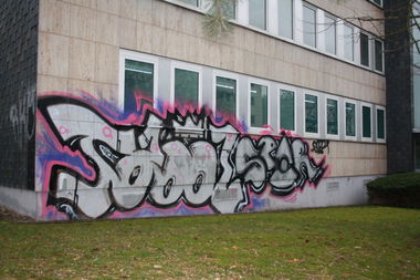 Graffiti Wall - Photo by Manfredkarlheinz