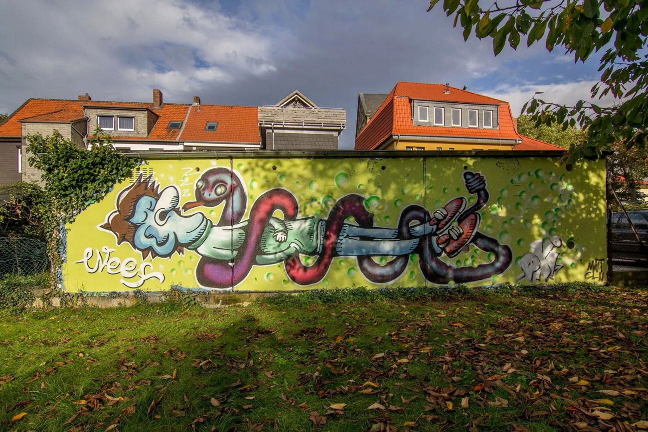 Graffiti Wall - Photo by MantaClan (2014)
