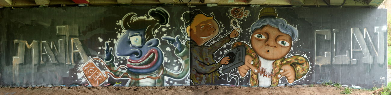 Graffiti Wall - Photo by MantaClan (2015)