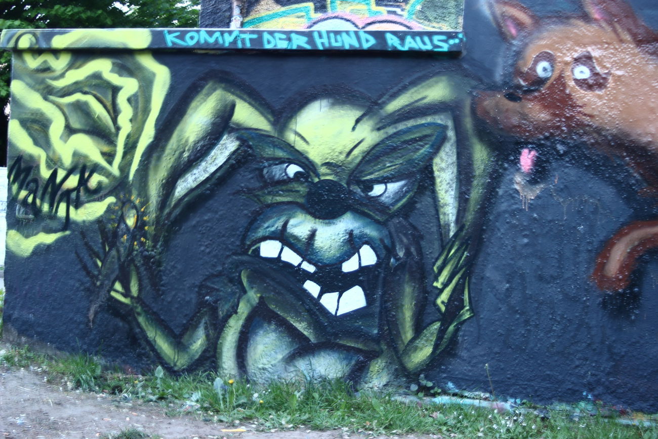 Graffiti Wall - Photo by MantaClan (2015)