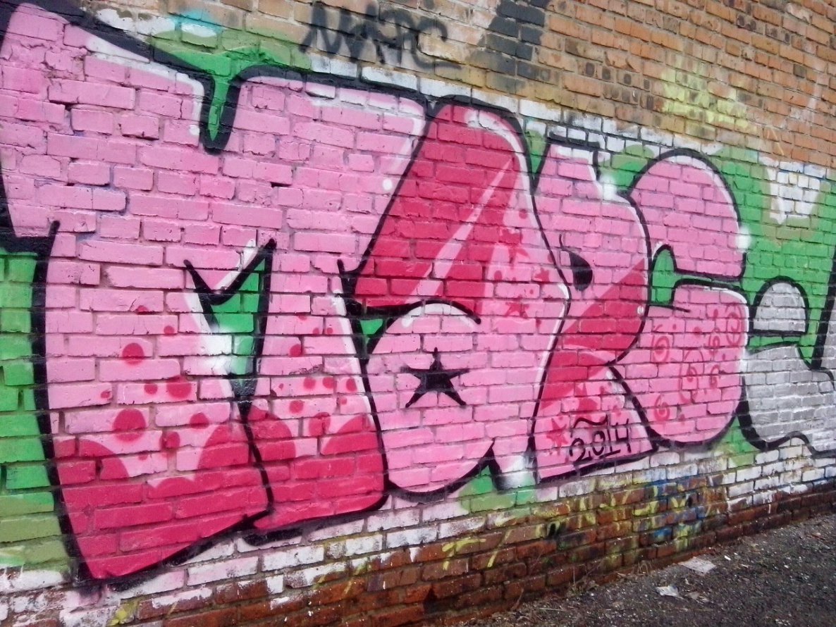Graffiti Wall - Photo by Mapc1 (2014)