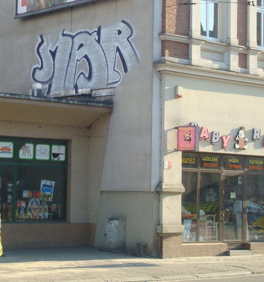 Graffiti Bombing - Photo by Mar82 - MAR82