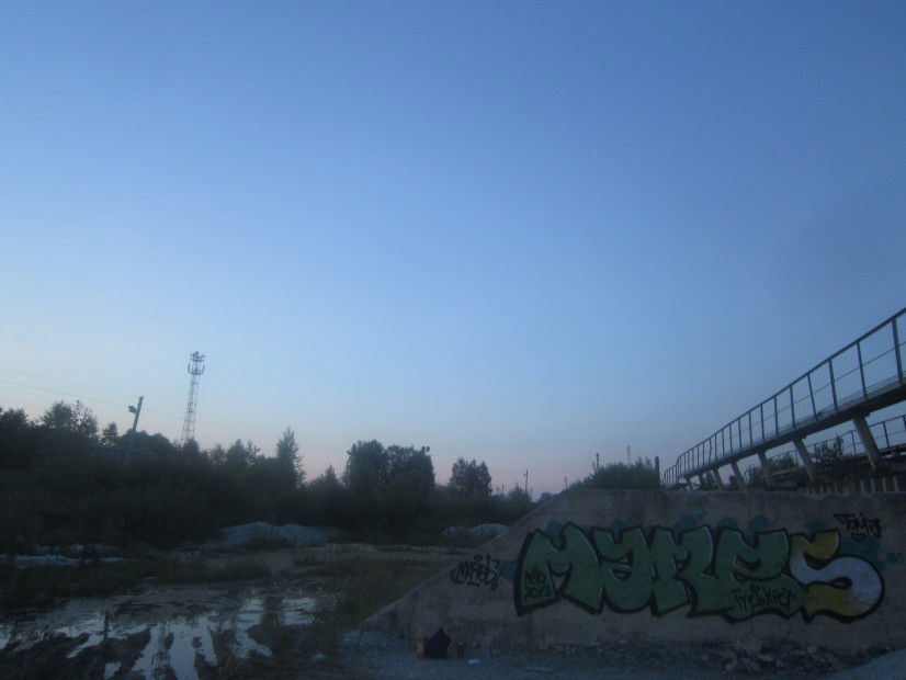 Graffiti Bombing in Russia - Photo by Mares - Mares