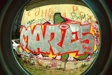 Graffiti Bombing in Vladimir  - Photo by Mares - Mares