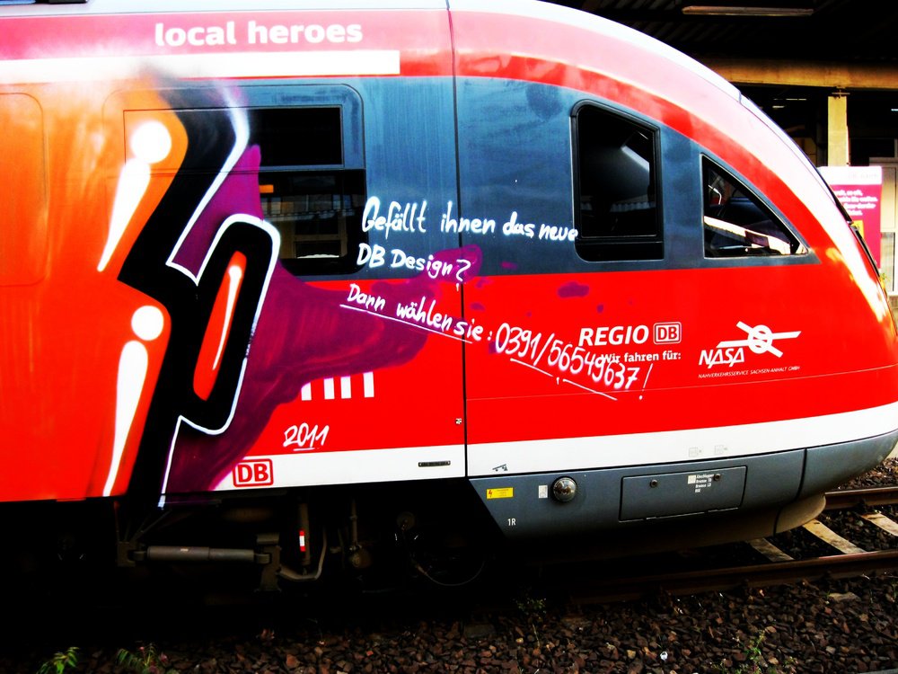 Graffiti Train - Photo by Marieundjana - ohoh