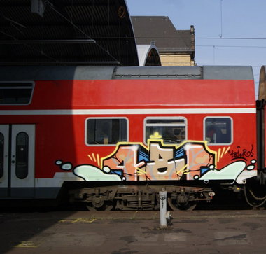 Graffiti Train - Photo by Marieundjana - 481