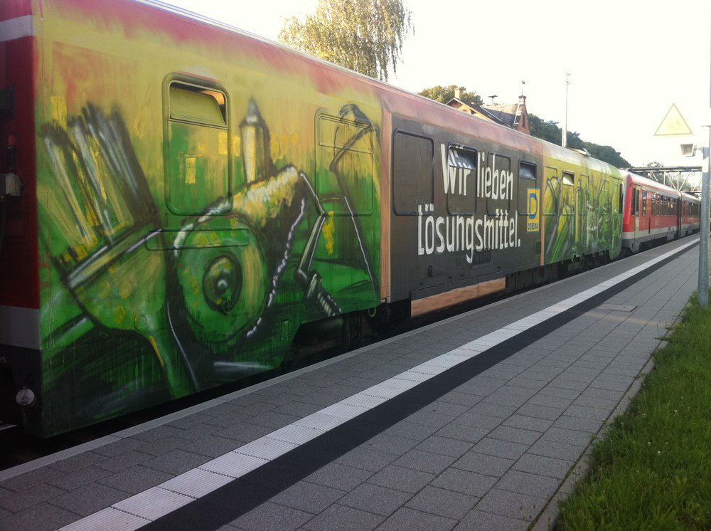 Graffiti Train - Photo by Marieundjana