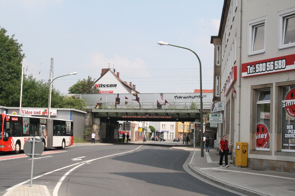 Graffiti Bombing - Photo by Marieundjana - abm