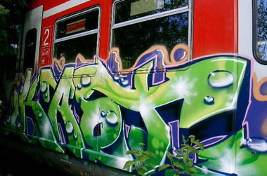 Graffiti Train - Photo by Marieundjana - kaot