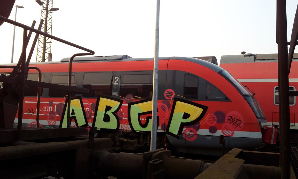 Graffiti Train - Photo by Marieundjana - abcp