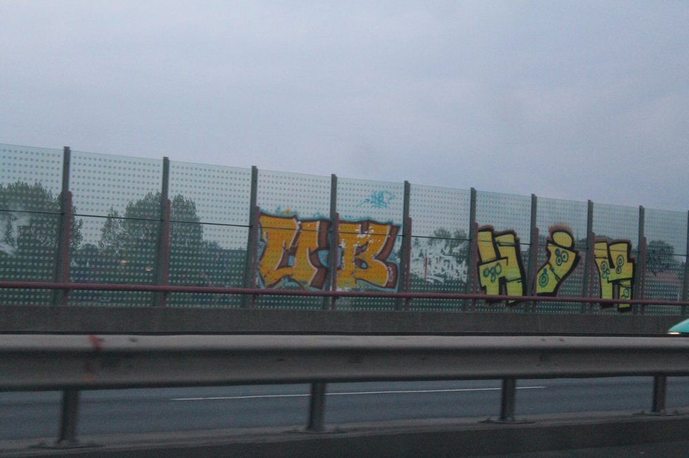 Graffiti Bombing - Photo by Marieundjana - uh, hih