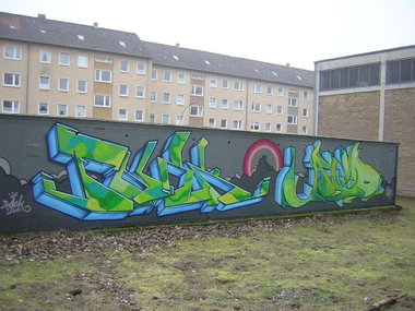 Graffiti Wall - Photo by Marieundjana - fnack