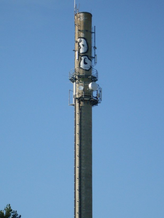 Graffiti Bombing - Photo by Marieundjana - dq