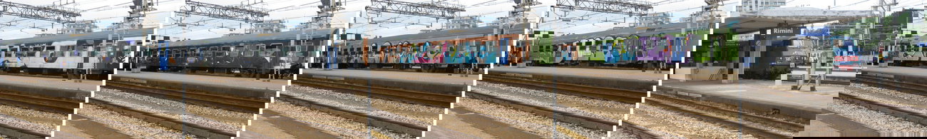 Graffiti Train - Photo by Marieundjana