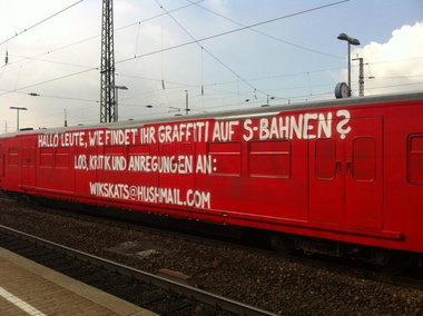 Graffiti Train - Photo by Marieundjana